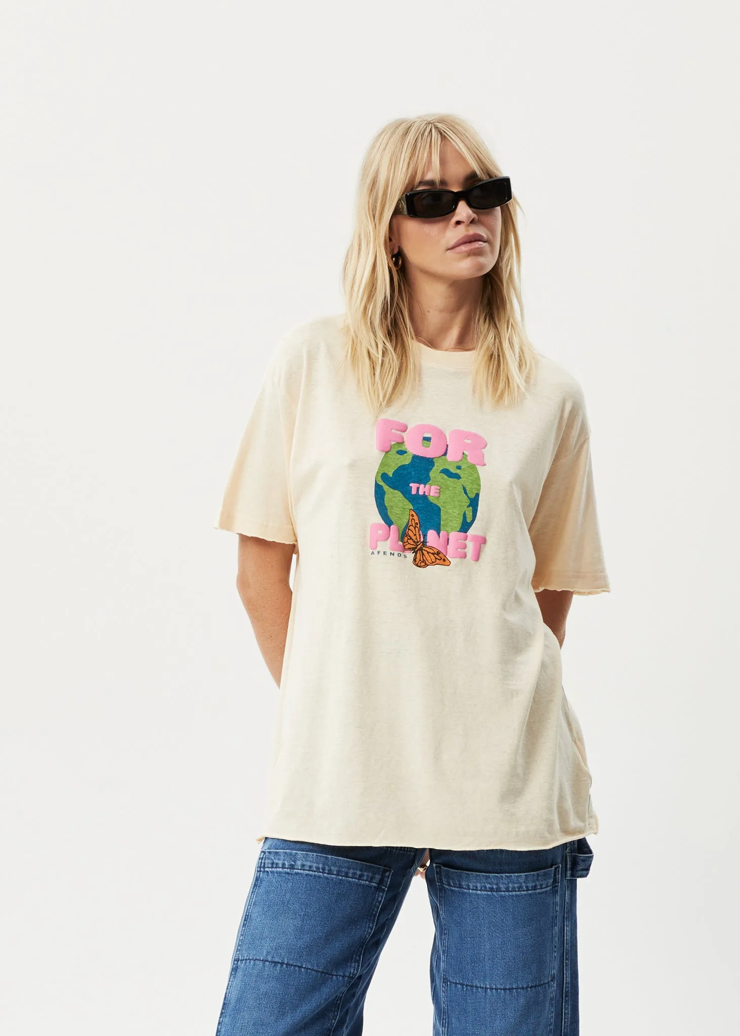 AFENDS Womens Planet - Oversized T-Shirt - Sand