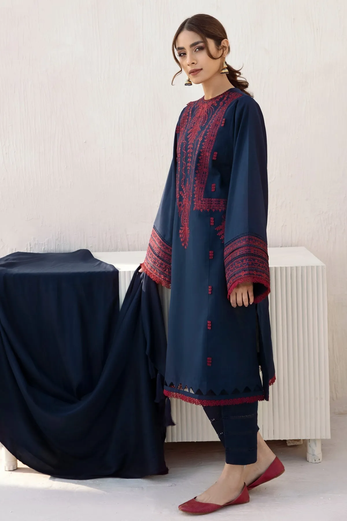 JAZMIN - 3PC DHANAK EMBROIDERED SHIRT WITH PASHMINA SHAWL AND TROUSER - HZ1300