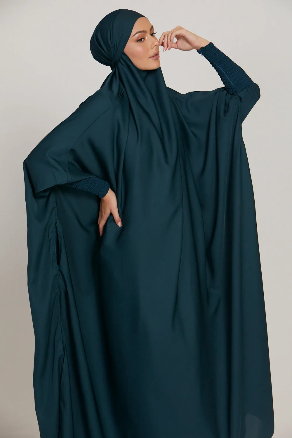 One Piece Full Length Jilbab/ Prayer Abaya - Zipped Cuffs And Pockets - Mediterranea