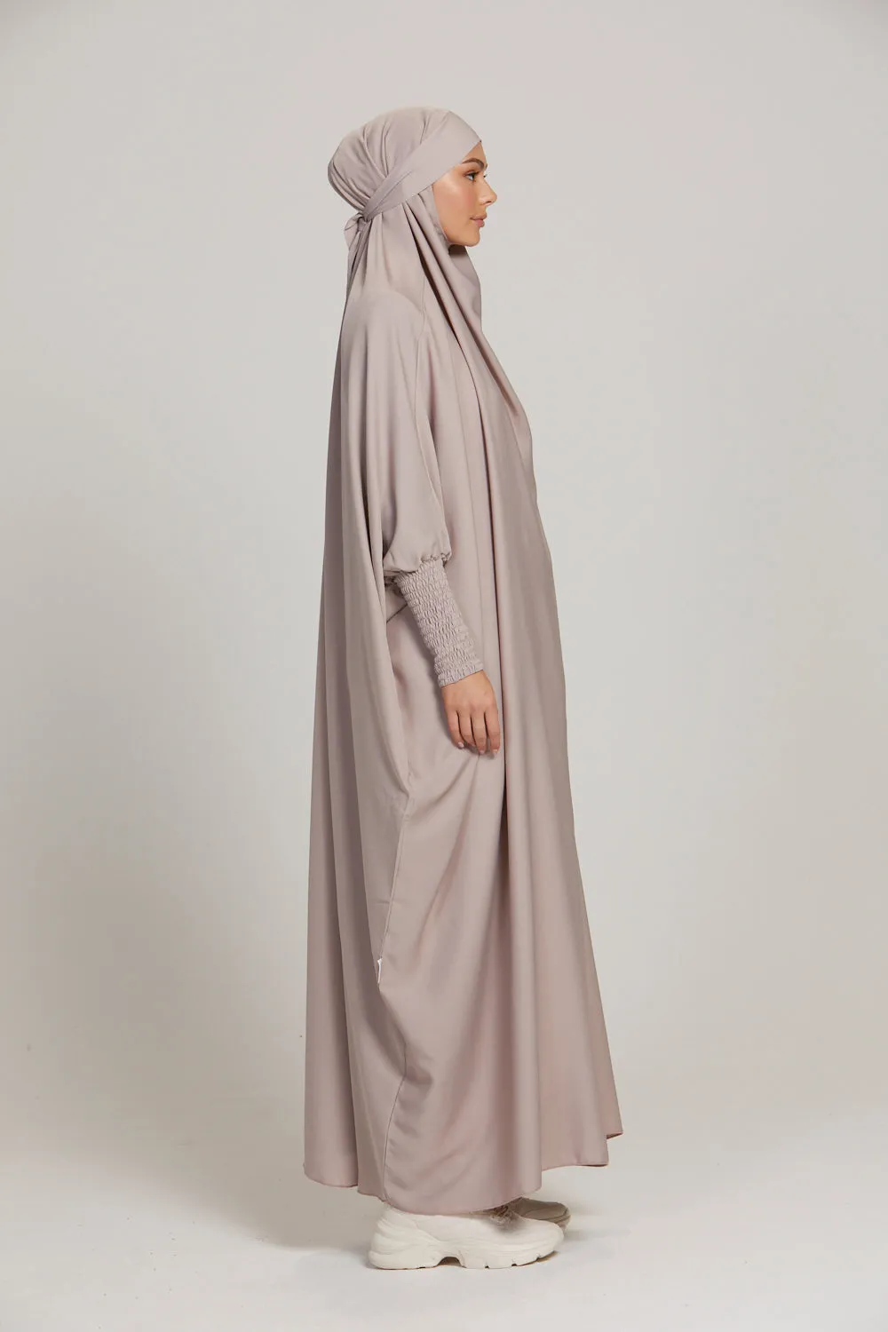 One Piece Full Length Jilbab/ Prayer Abaya - Zipped Cuffs And Pockets - Nude Mink