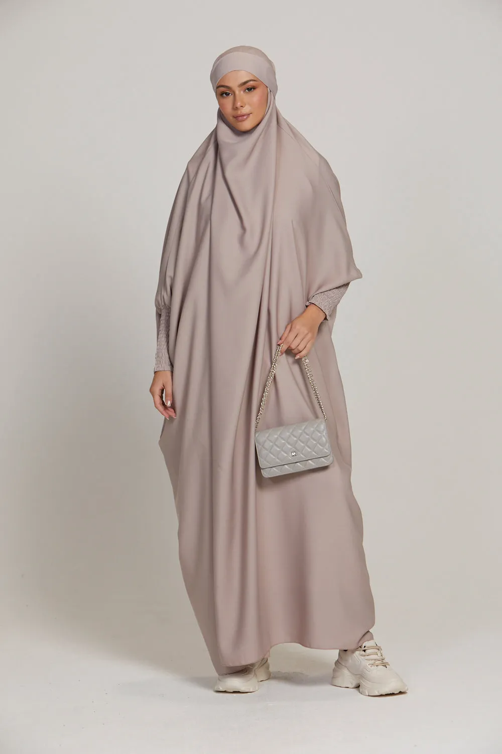 One Piece Full Length Jilbab/ Prayer Abaya - Zipped Cuffs And Pockets - Nude Mink