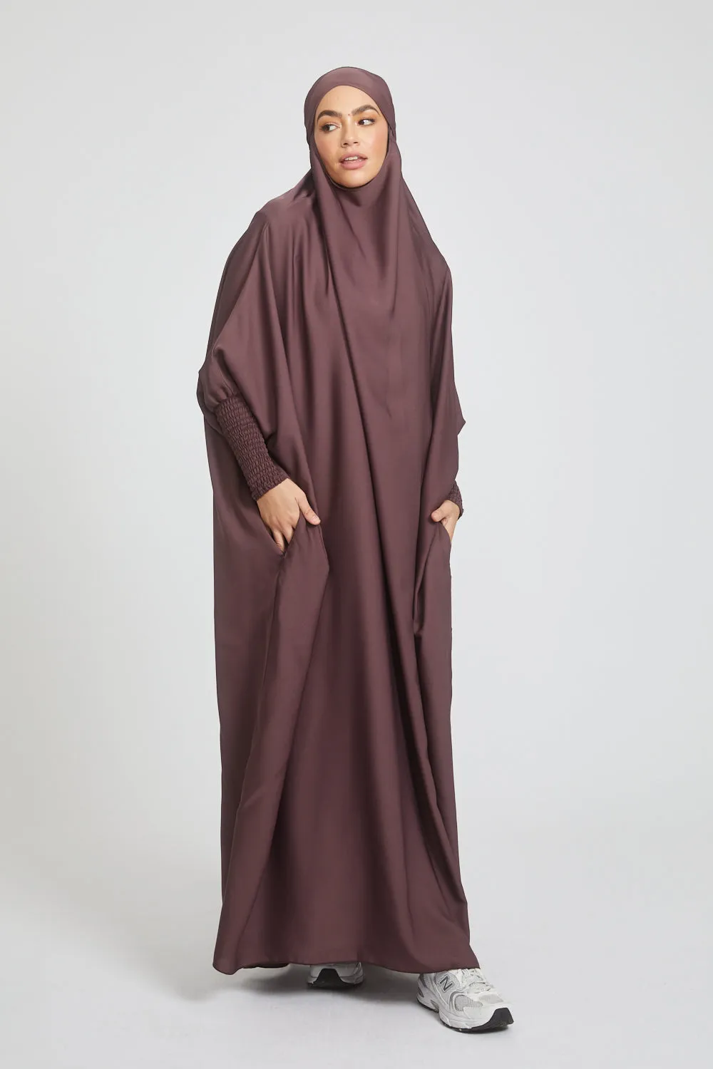 One Piece Full Length Jilbab/ Prayer Abaya - Zipped Cuffs And Pockets - Wild Mulberry