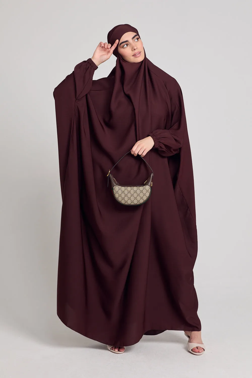 One Piece Full Length Jilbab/Prayer Abaya - Elasticated Cuff - Bitter Chocolate