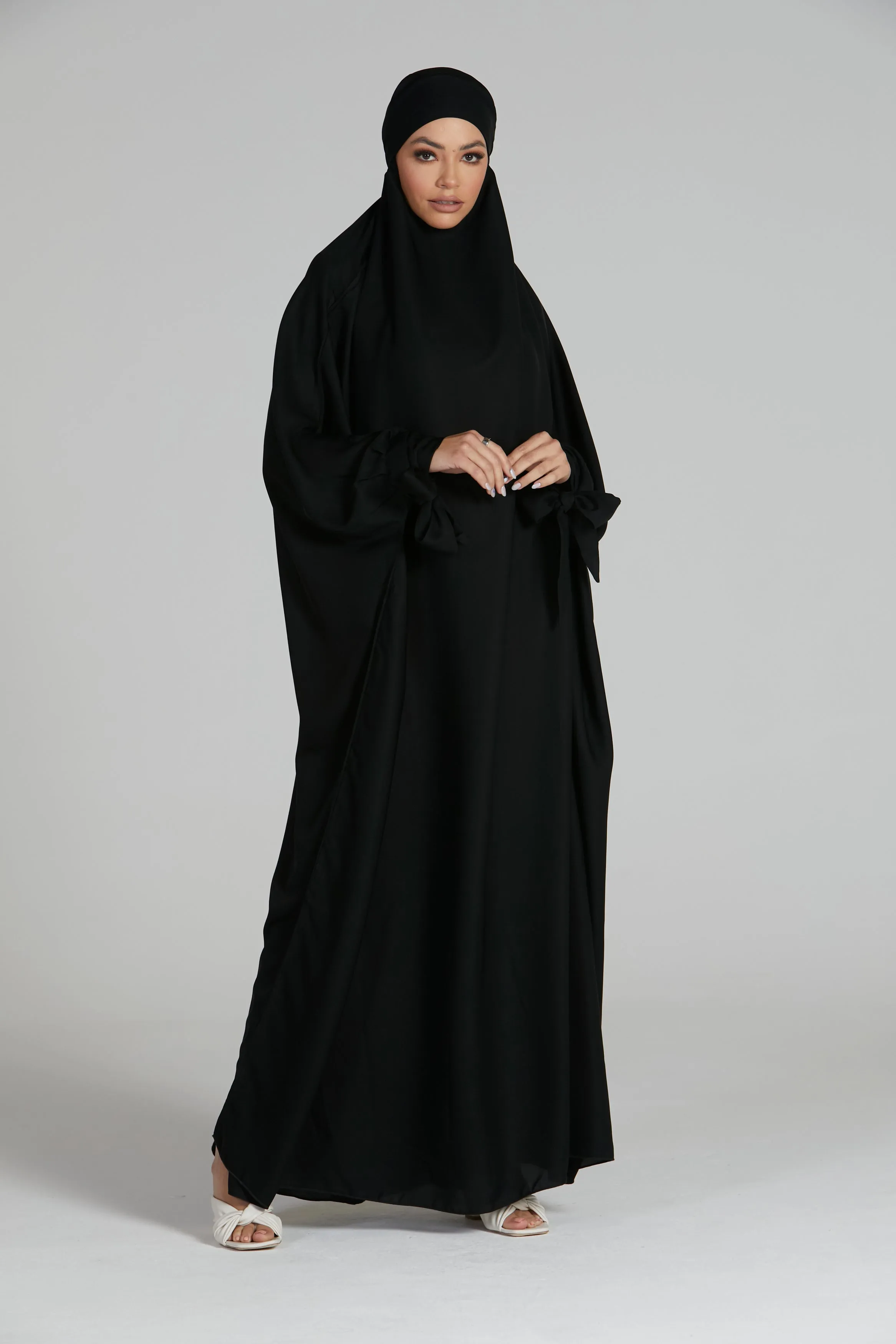 One Piece Full Length Jilbab/Prayer Abaya - Tie Up Cuffs - Black