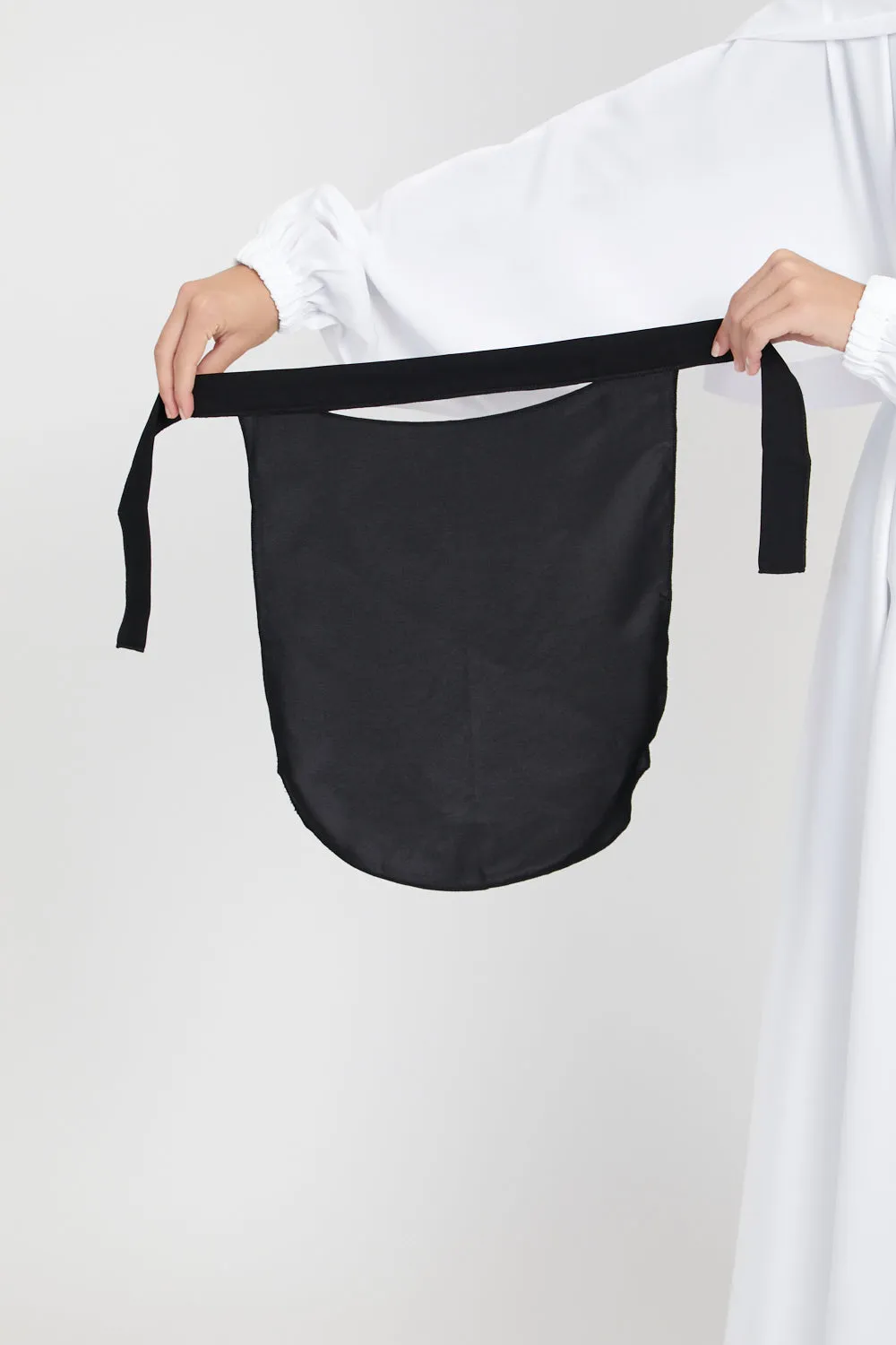 One Piece Jilbab/Prayer Abaya - Zipped Cuffs And Pockets - Black