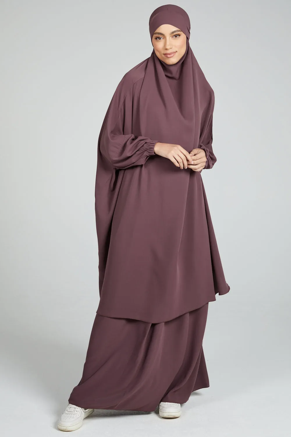 Two Piece Jilbab/ Prayer Set - Elasticated Cuff - Cinnamon Cherry