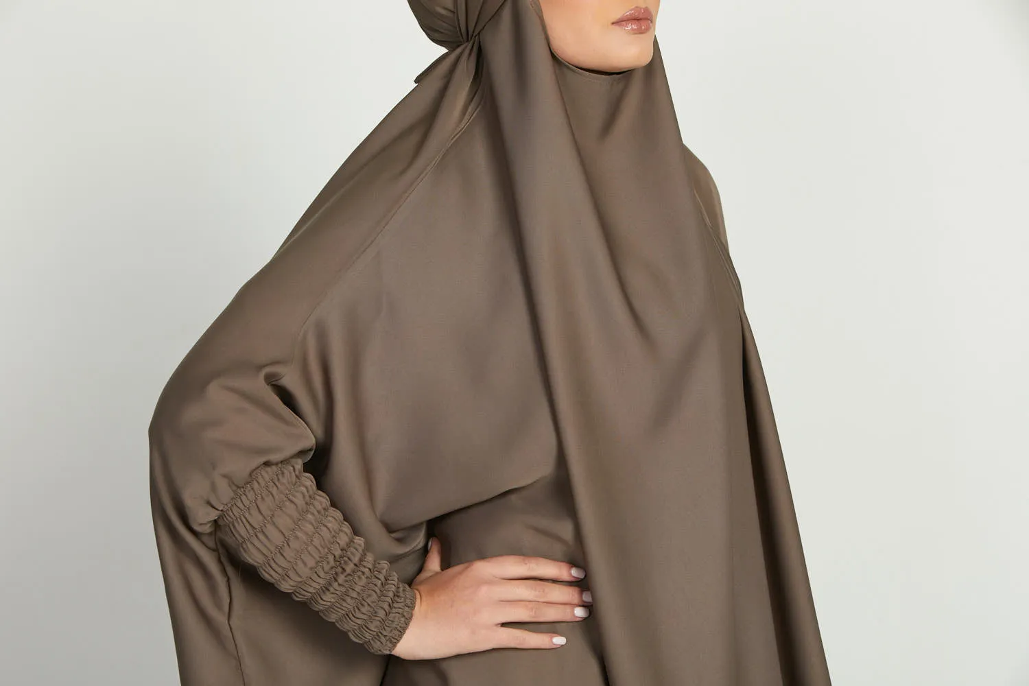 Two Piece Jilbab/ Prayer Set - Smokey Taupe